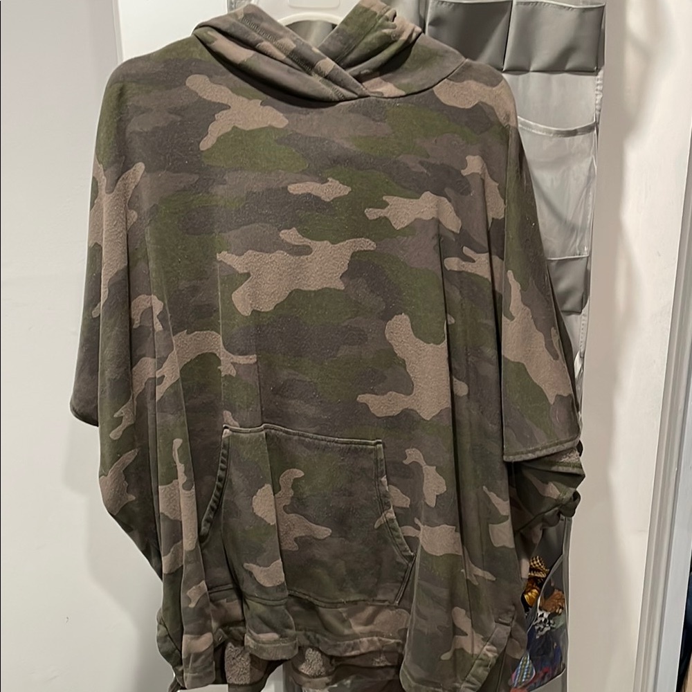 Oversized offline by aerie Camouflage Hooded sweatshirt